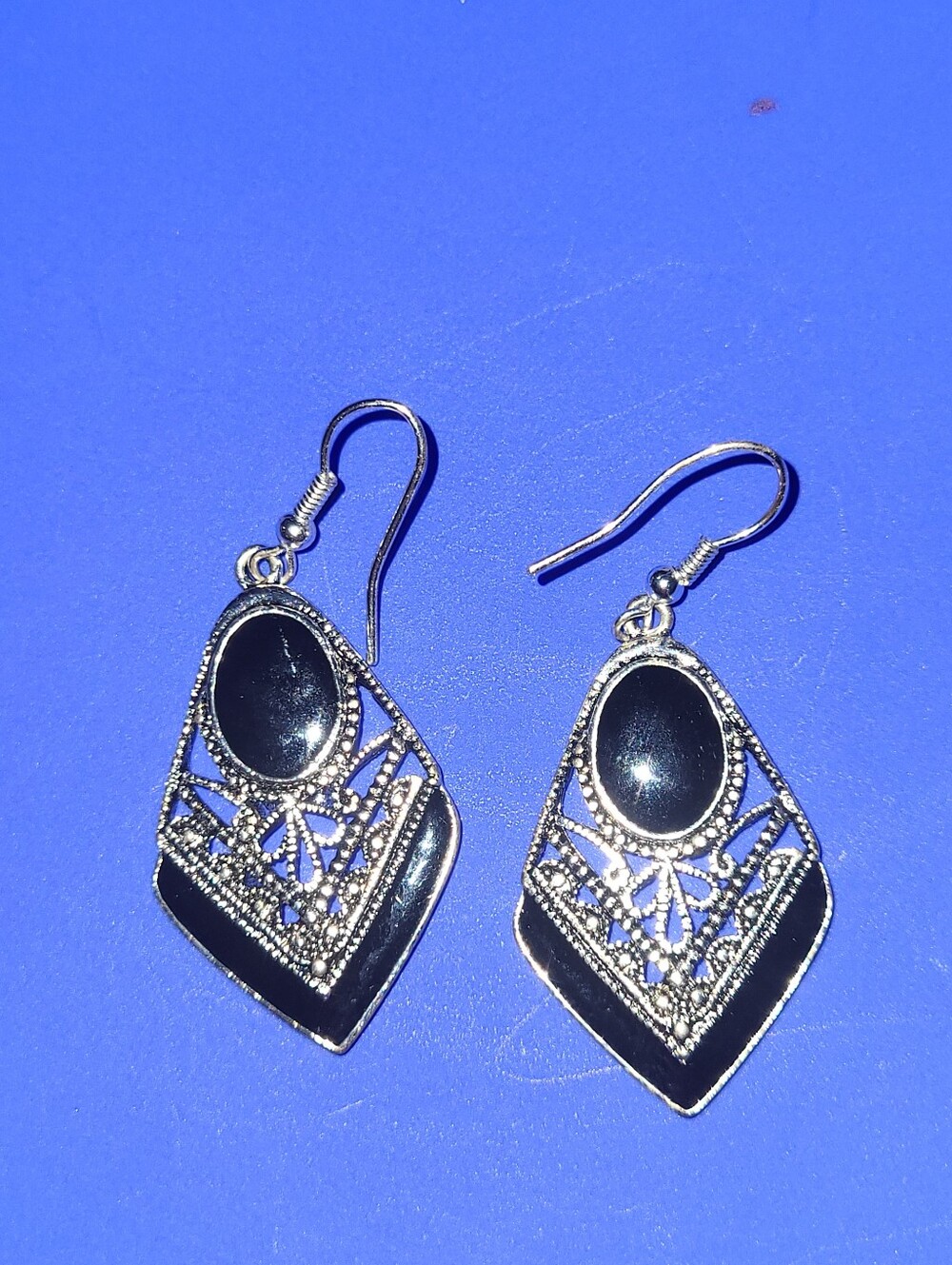 Vintage Style Black Marquise Drop Earrings – Silver Tone Bohemian Dangle Earring